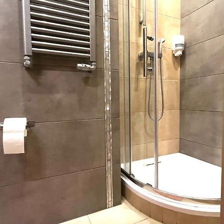 Single Studio In City Center Krakow Ngoại thất bức ảnh